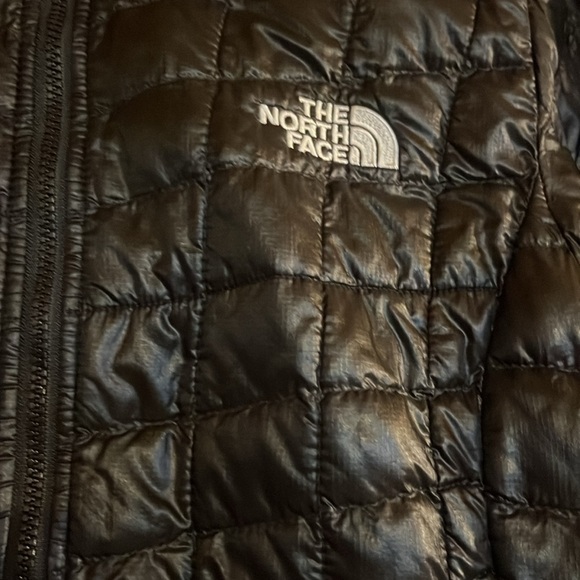 North Face Lightweight Hooded Full Zip Puffer XS - Picture 3 of 9